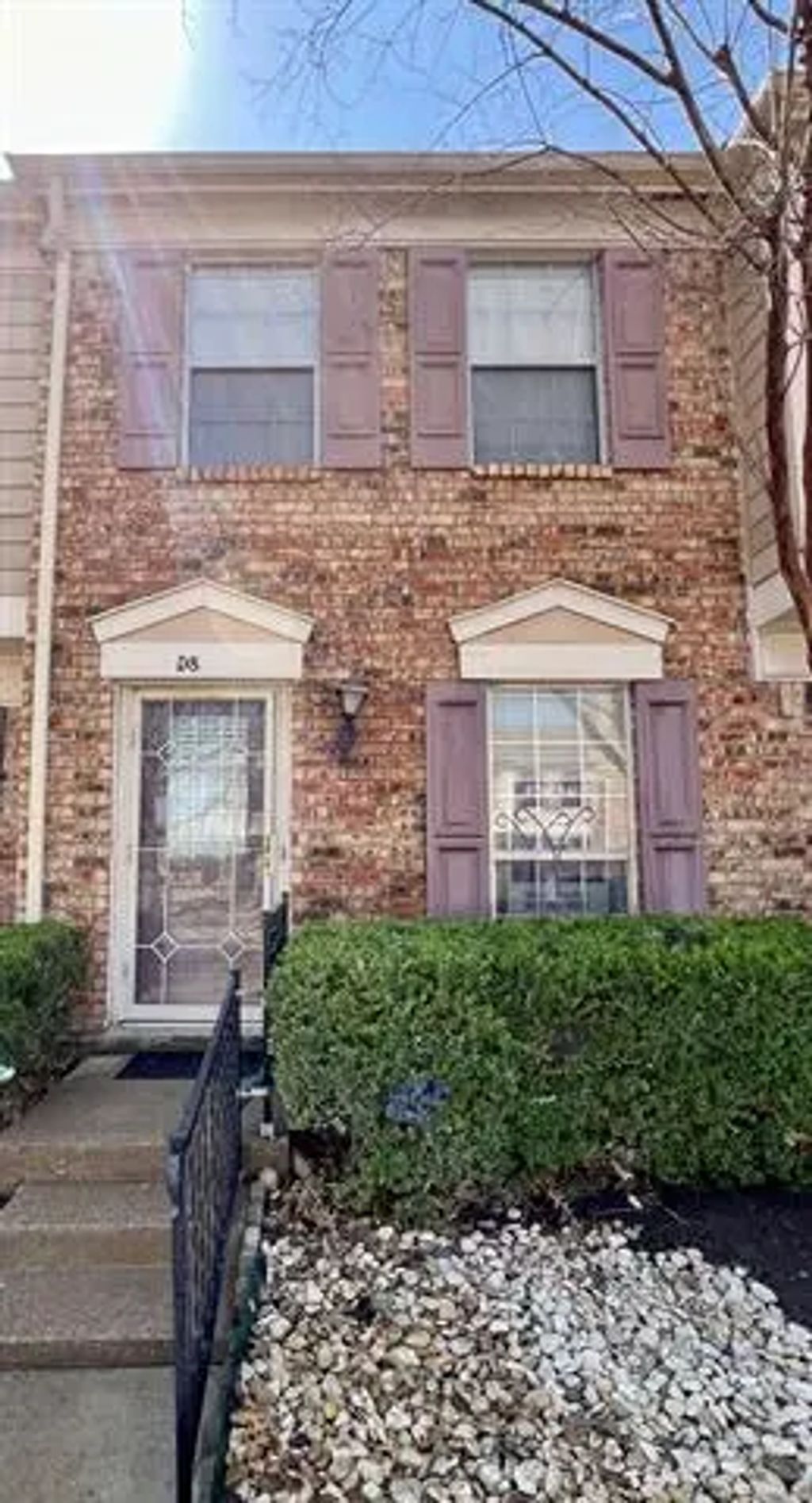 613 Carriagehouse Lane 8d, Garland
