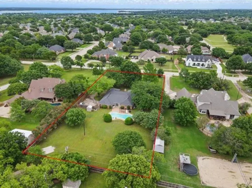 2606 N Carroll Avenue Avenue, Southlake