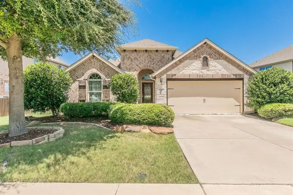 10412 Unity Drive, Fort Worth