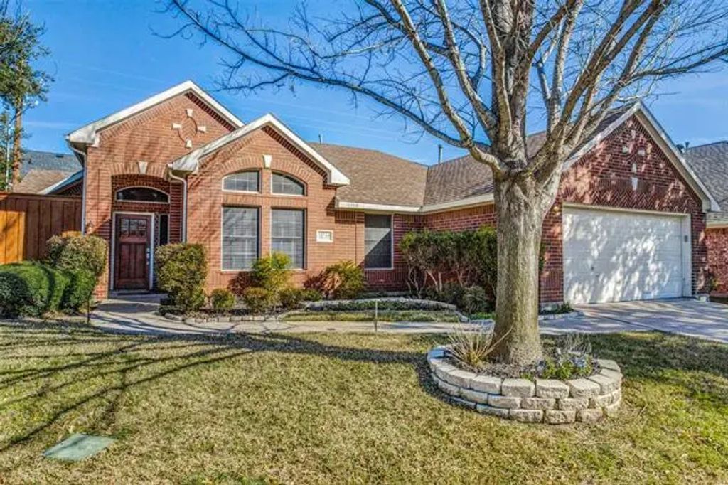 18744 Gibbons Drive, Dallas