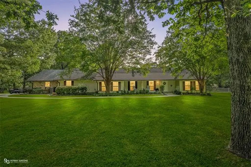 1904 Wildwood Drive, Haughton