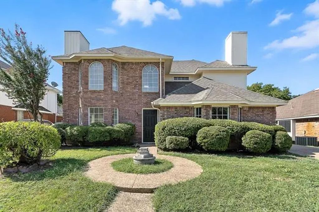 331 Trees Drive, Cedar Hill