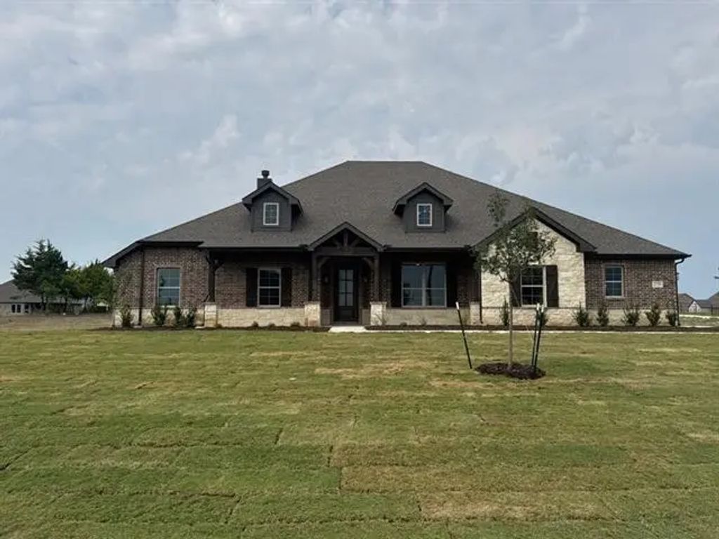 270 Cofer Road, Leonard