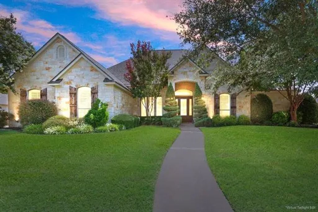 1116 Wessex Drive, Waco