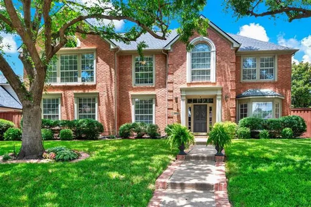 2637 Barrington Drive, Plano