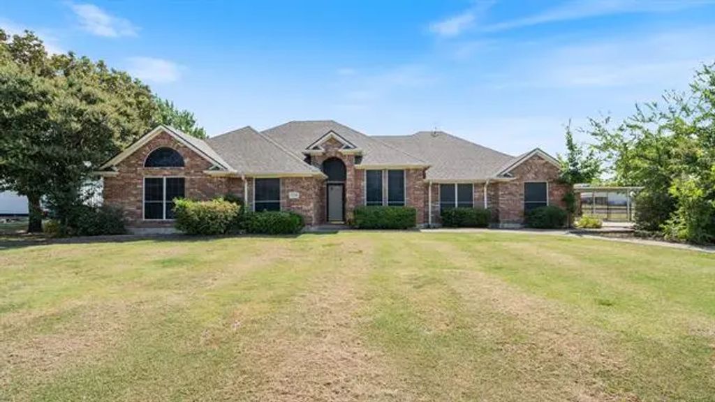 1230 Lake Road, Lavon