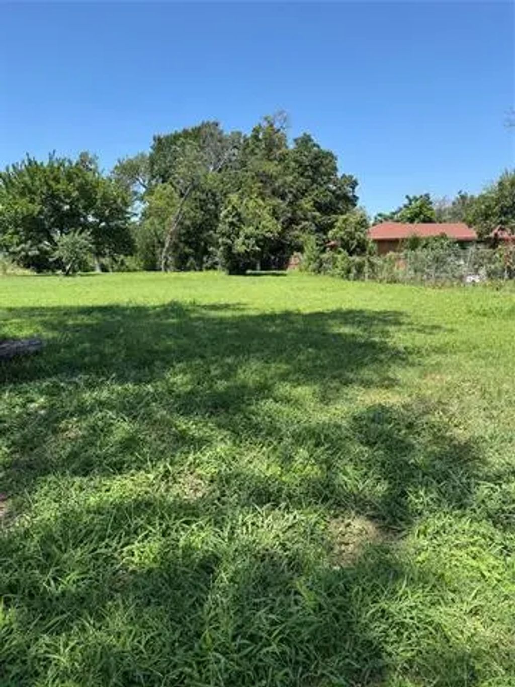 2419 Tally Ho Lane, Dallas