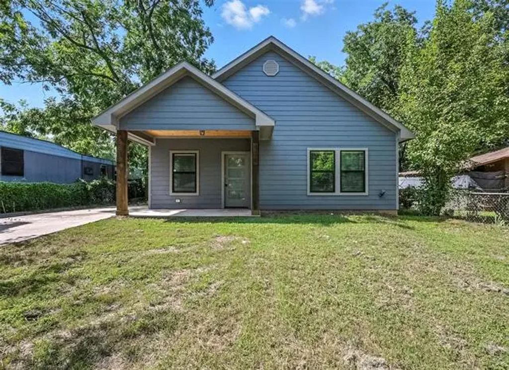 926 Baker Street, Denison