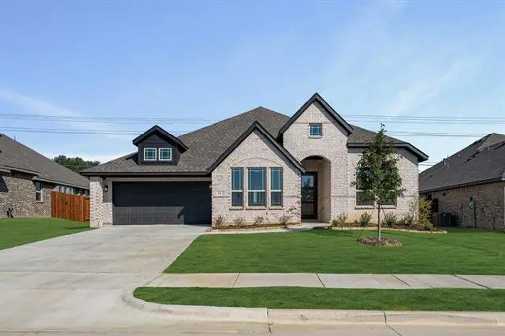 113 Whistling Duck Drive, Balch Springs