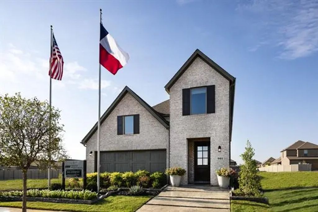 901 Peaceful Lane, Argyle