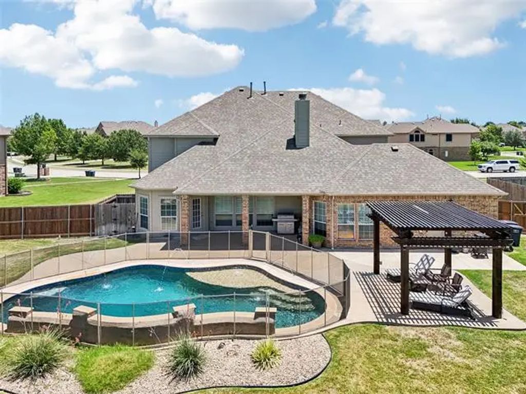 13909 Rail Lane, Fort Worth
