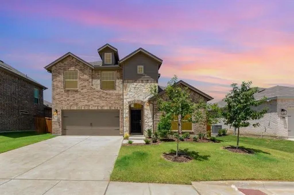 2701 Donella Drive, Denton