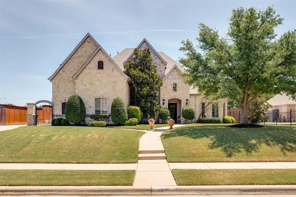 1315 Arden Lane, Keller