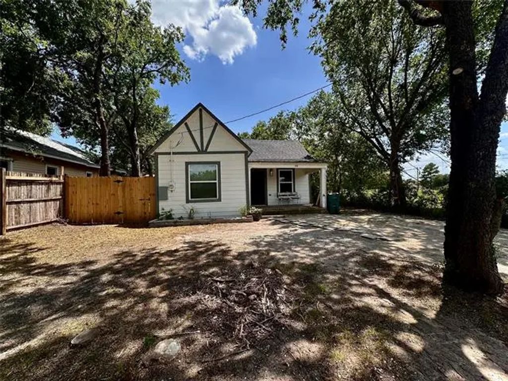 606 Hannah Street, Gainesville