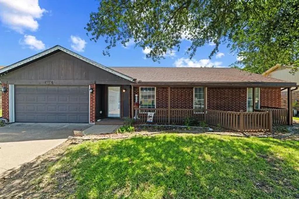 6219 Hott Springs Drive, Arlington
