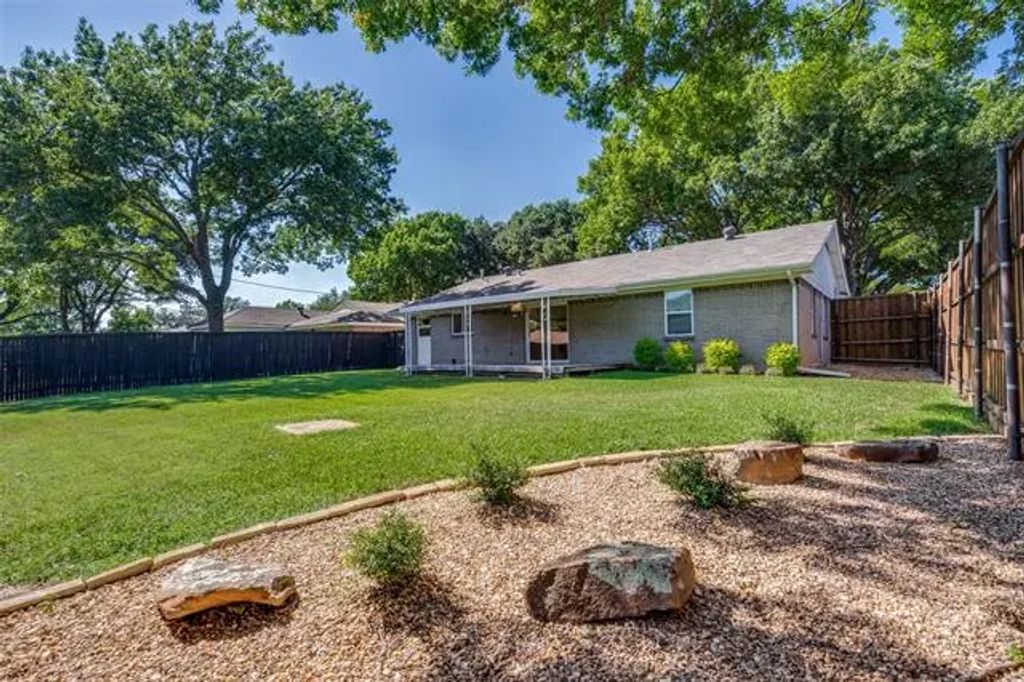 507 Salem Drive, Richardson
