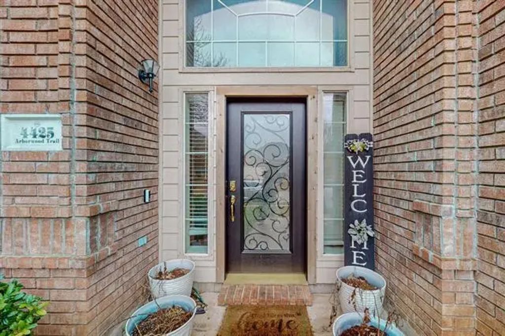 4425 Arborwood Trail, Fort Worth