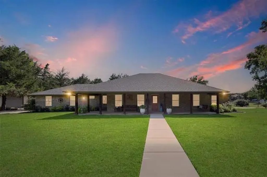 4901 County Road 605, Burleson