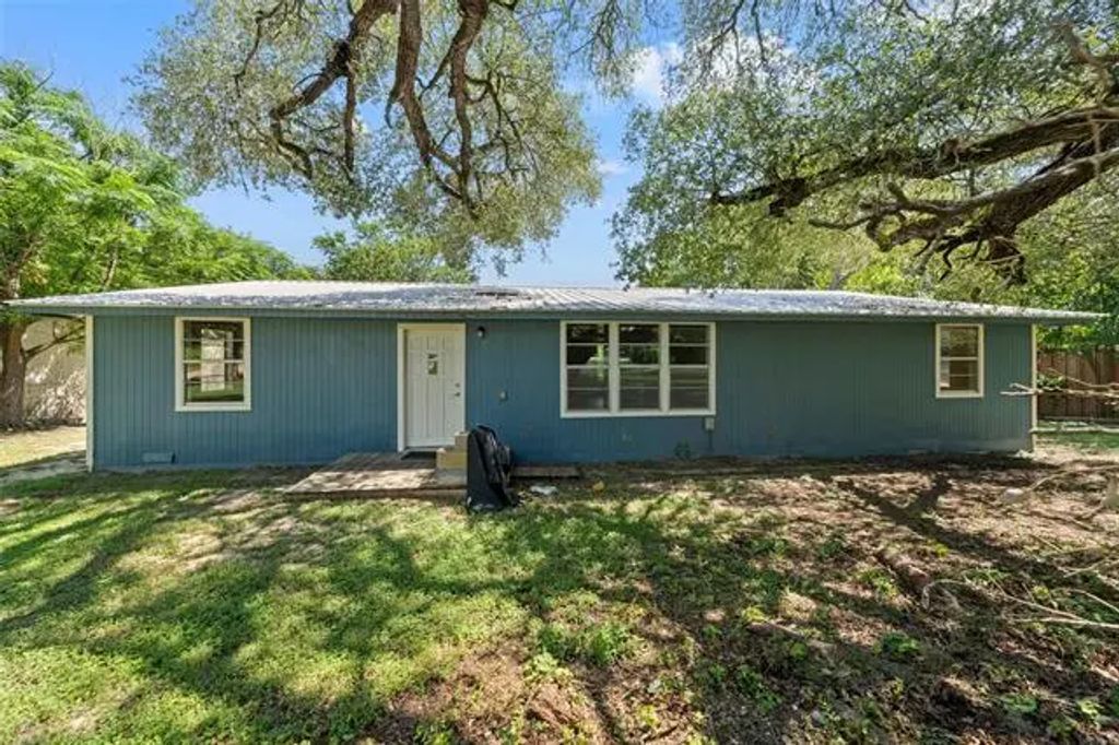 408 Grider Street, Bruceville