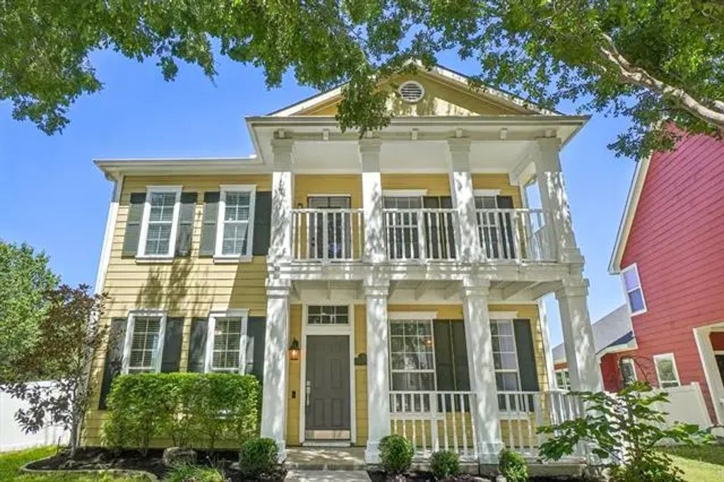 1628 Sea Pines Drive, Savannah