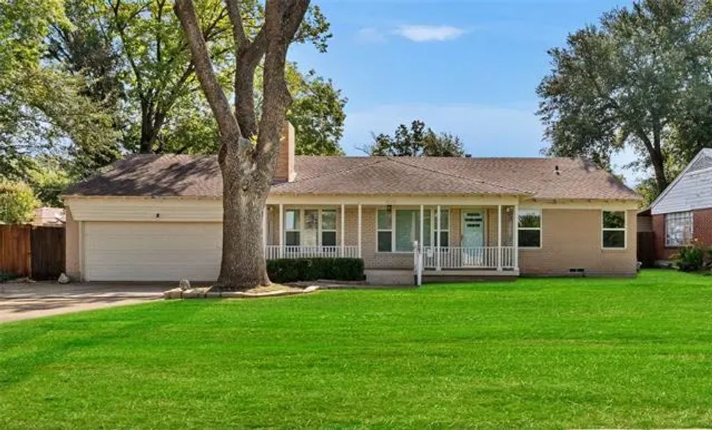 805 Cedar Springs Terrace, Arlington