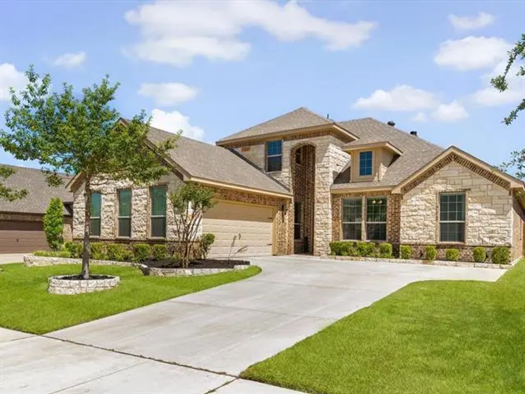 119 Quail Run Road, Red Oak