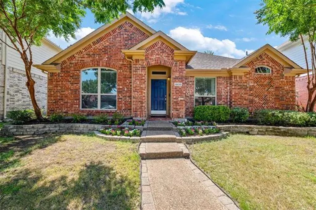 5633 Westwood Lane, The Colony