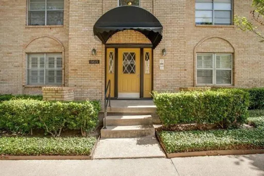 5815 Sandhurst Lane A, Dallas
