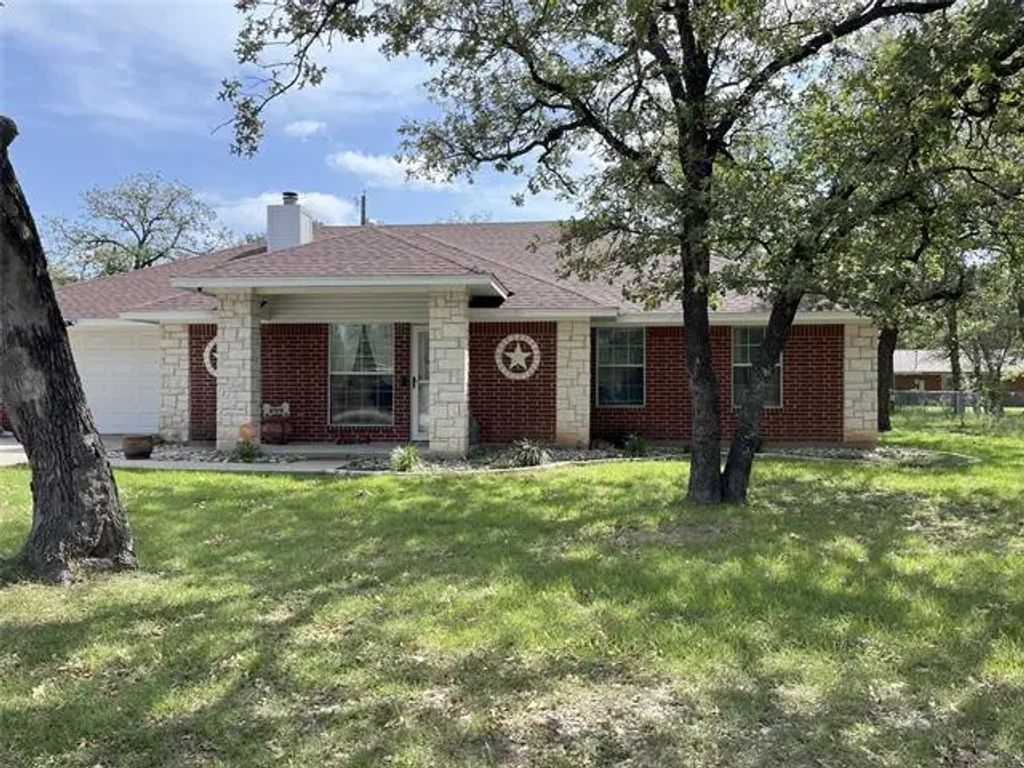 1203 Avenue B, Lacy Lakeview