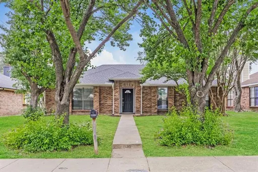 7155 Penshire Lane, Dallas
