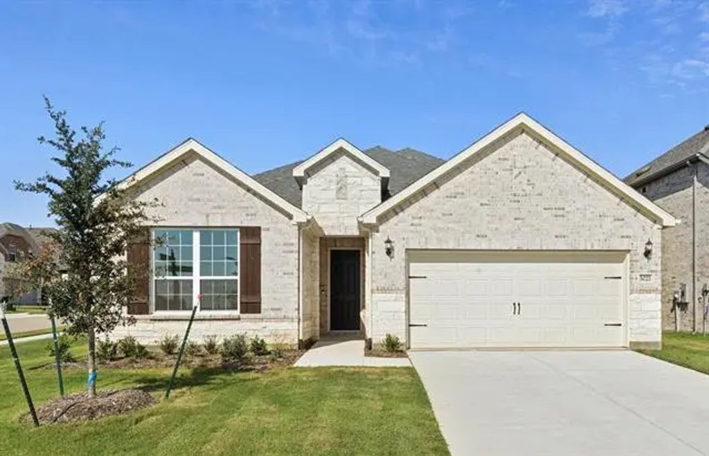 3021 Landmark Drive, Celina