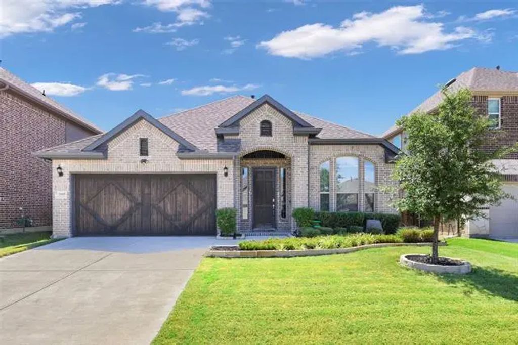 2605 Melrose Drive, Mansfield