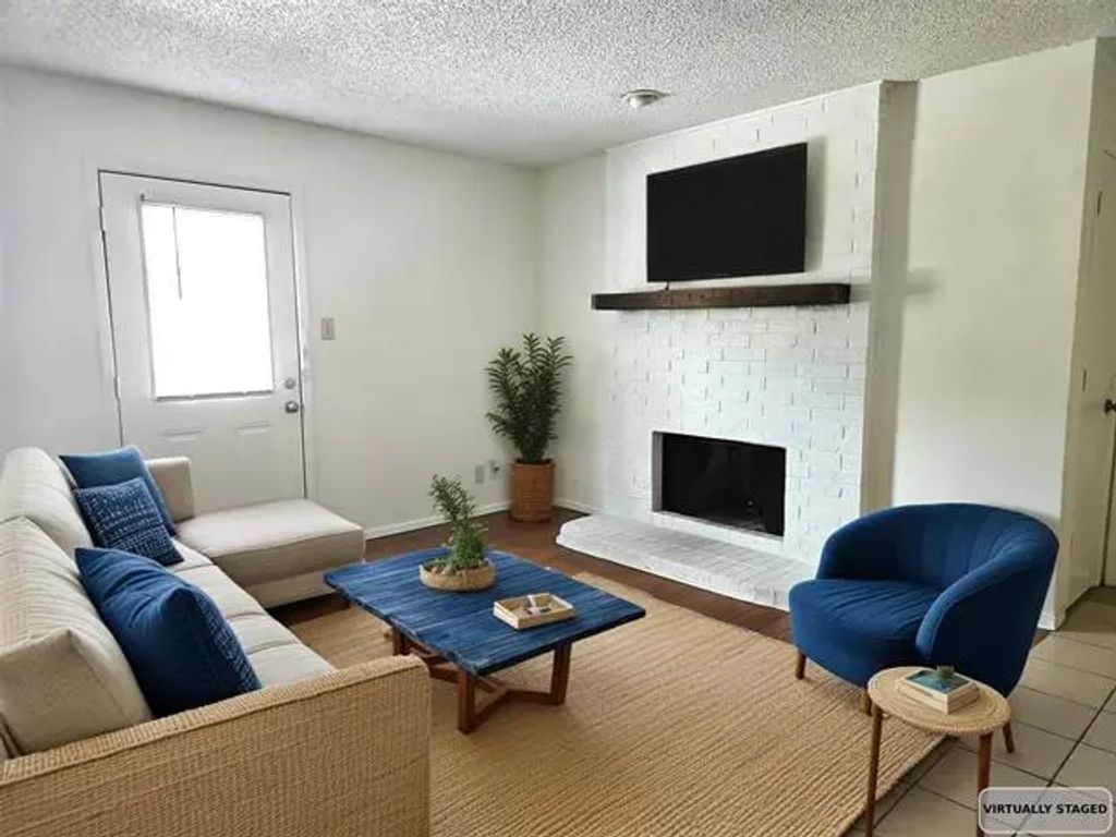 6188 Vega Drive 6198, Fort Worth