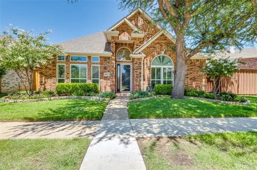 8633 Mill Creek Road, Irving