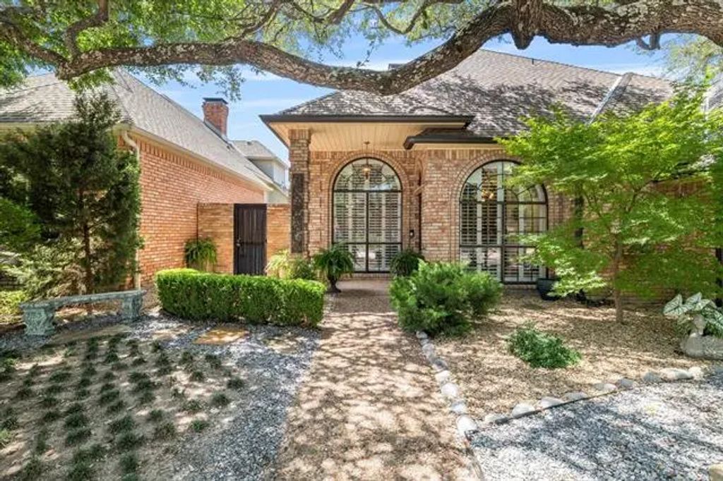 5952 Still Forest Drive, Dallas