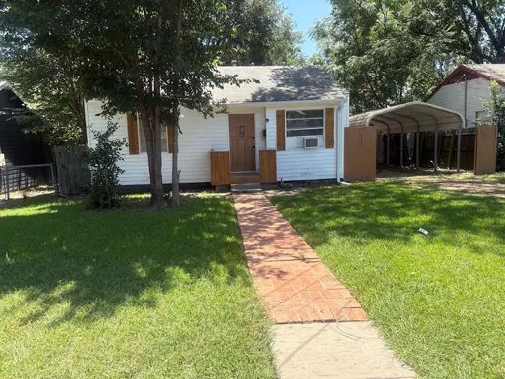 738 Oak Drive, Mesquite