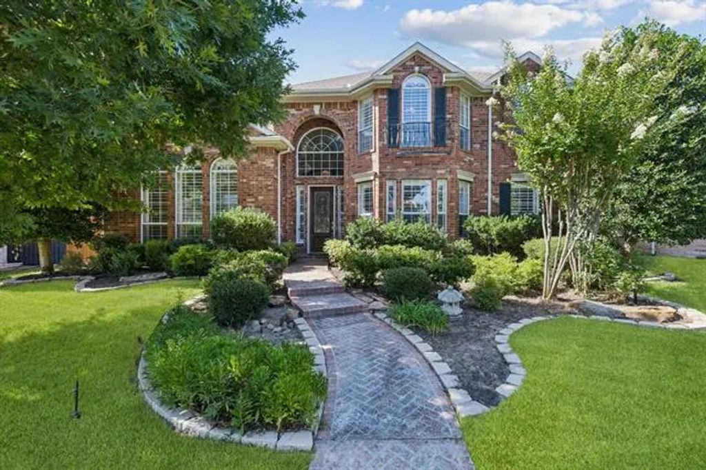 3820 Skyline Drive, Plano
