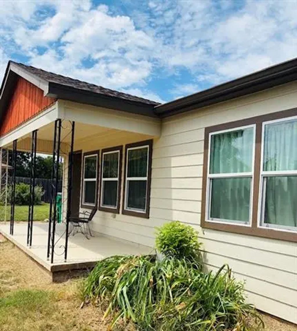 103 Greenview Drive, Stephenville