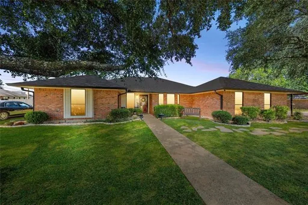 149 Bonham Drive, Hewitt