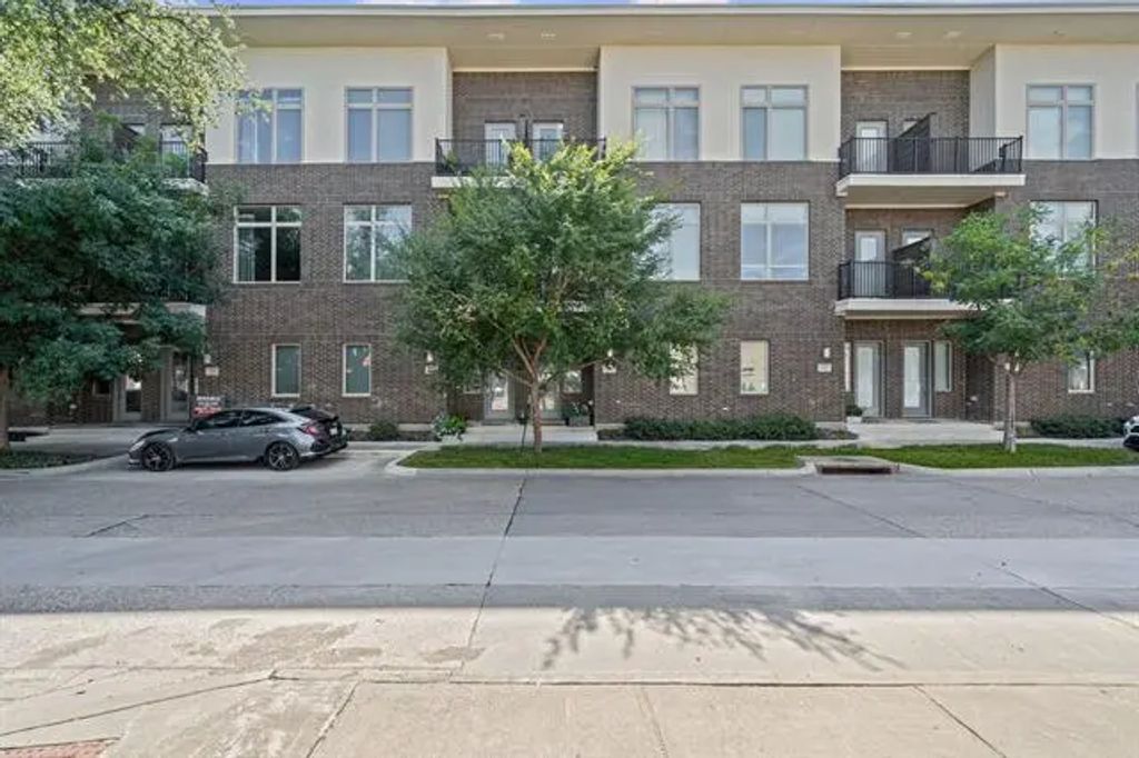 13215 Goodland Street, Farmers Branch