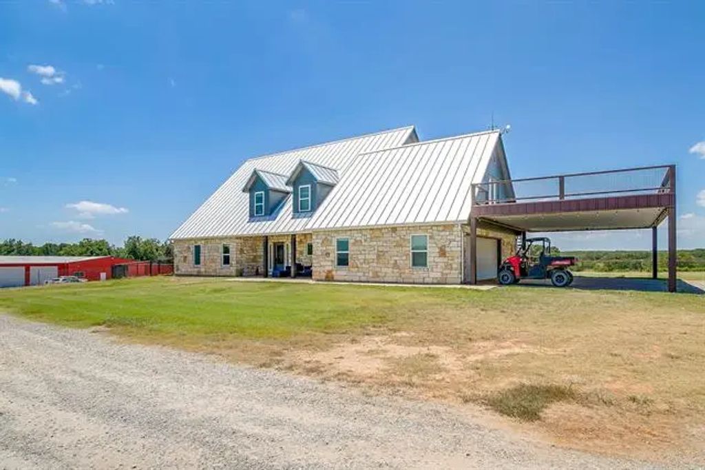 2451 Leech Road, Poolville