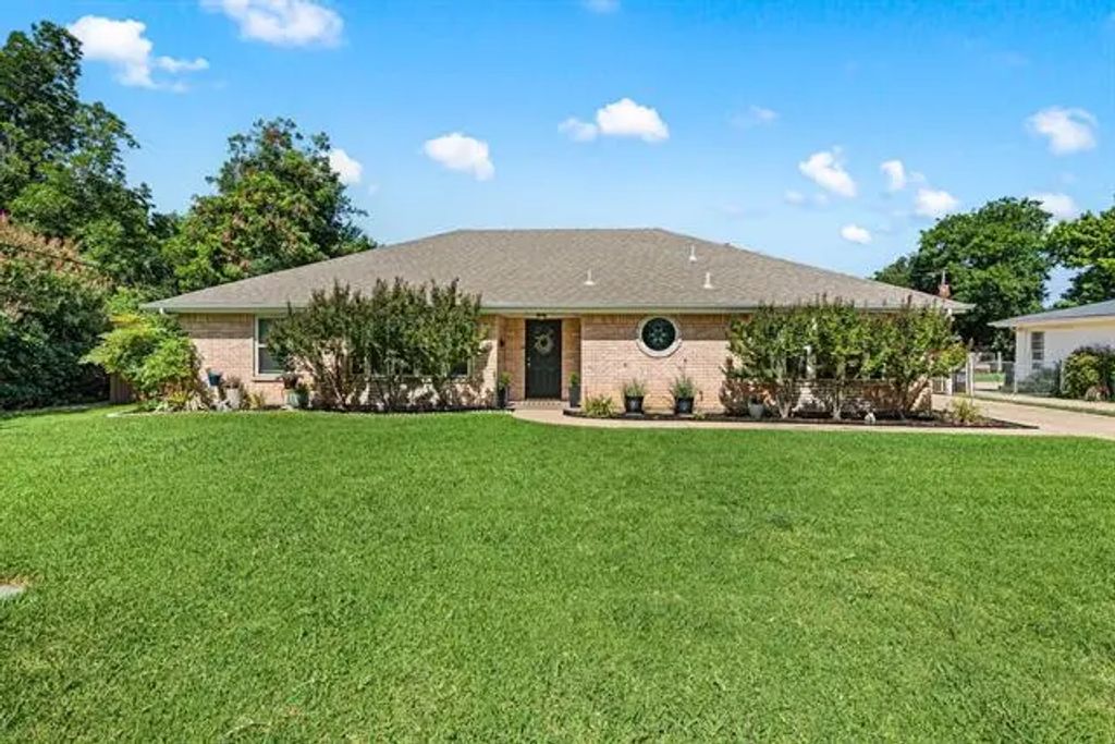 3621 Chaffin Drive, Richland Hills