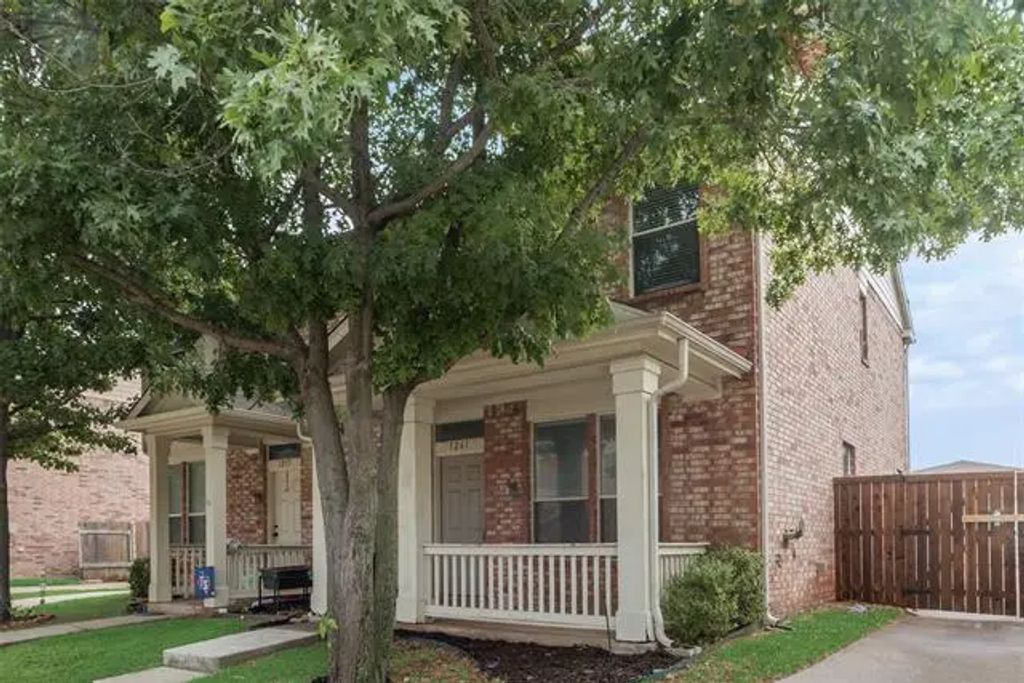 1261 Ballymote Lane, Plano