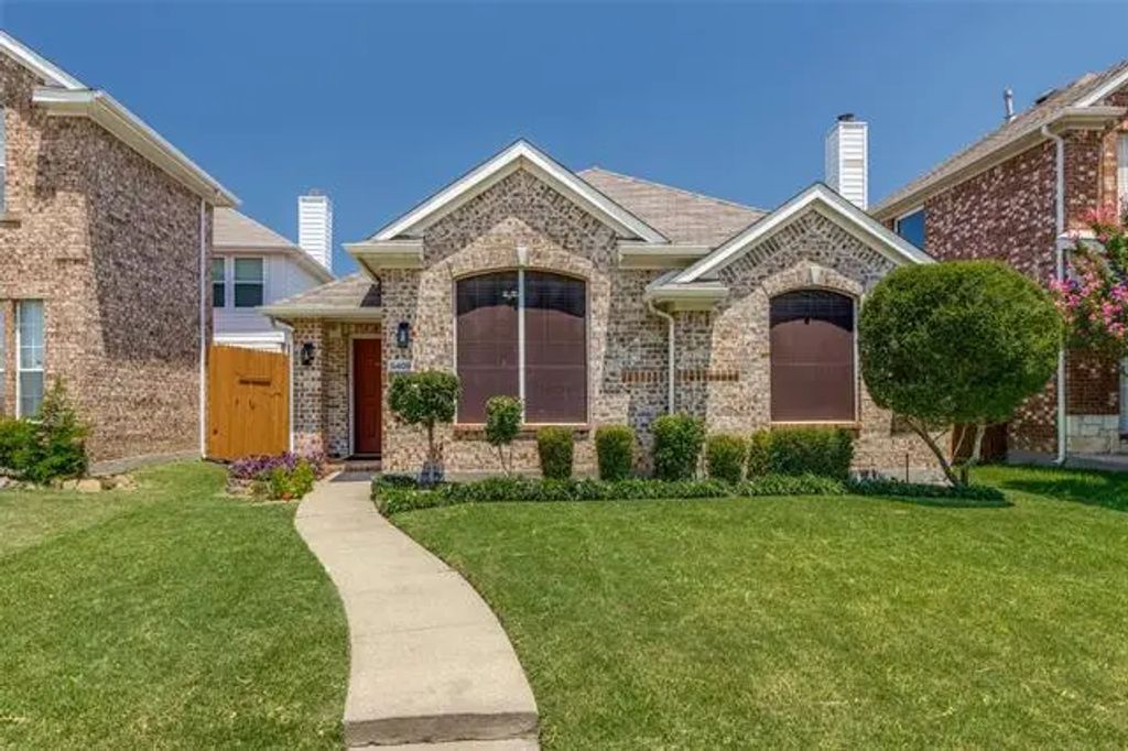 5408 Mohawk Court, The Colony