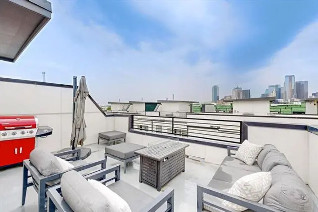 1813 Park Avenue 204, Dallas