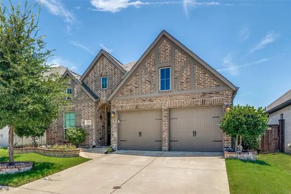 2322 Birdwell Cove, Forney