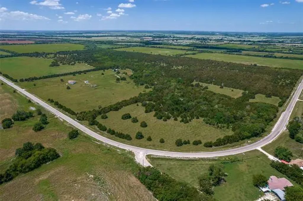 3227 Fm 1569, Greenville