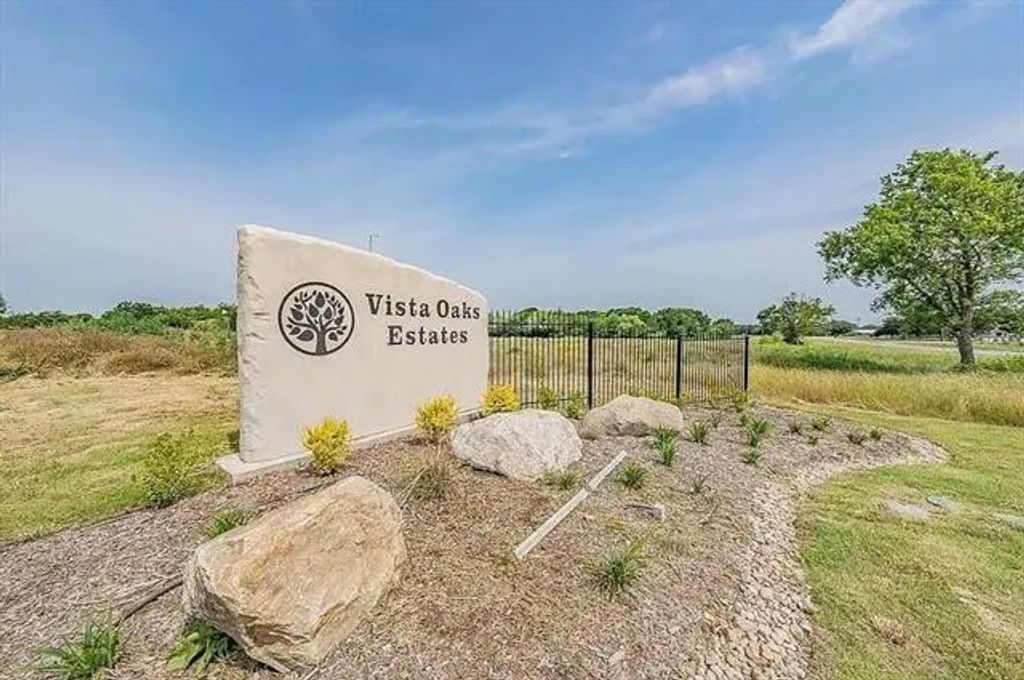 3928 Southern Oaks Drive, Royse City