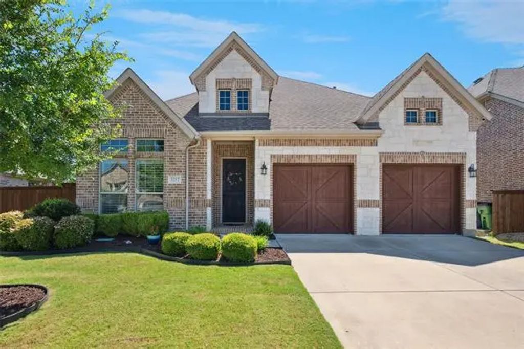 3252 Sky Lane, Celina