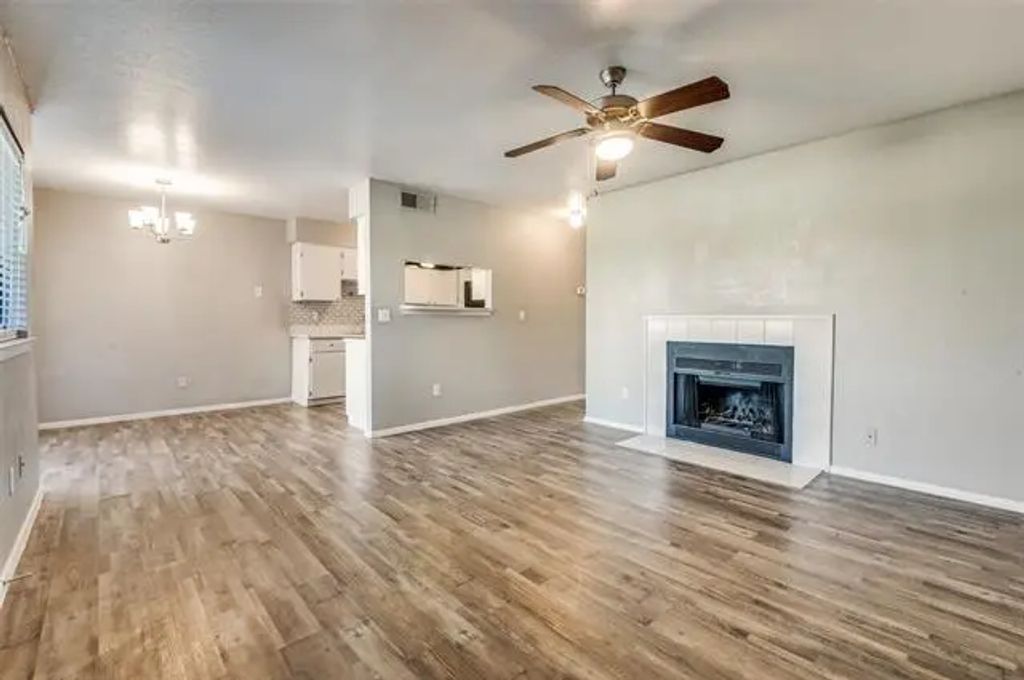 1122 Millview Drive 503, Arlington